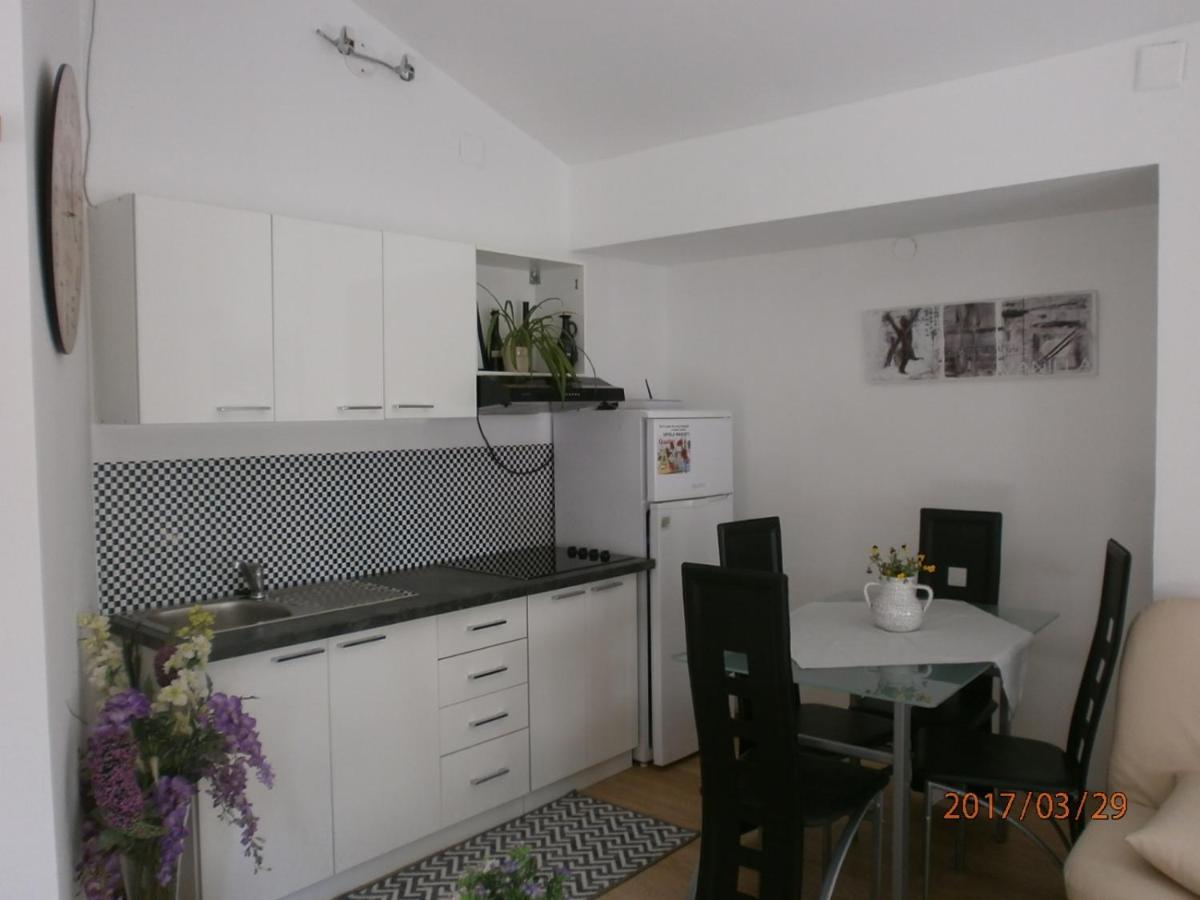 Apartments With A Parking Space Samobor, Prigorje - 12869 外观 照片