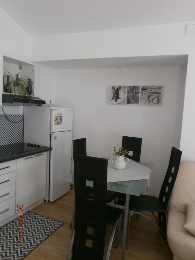 Apartments With A Parking Space Samobor, Prigorje - 12869 外观 照片